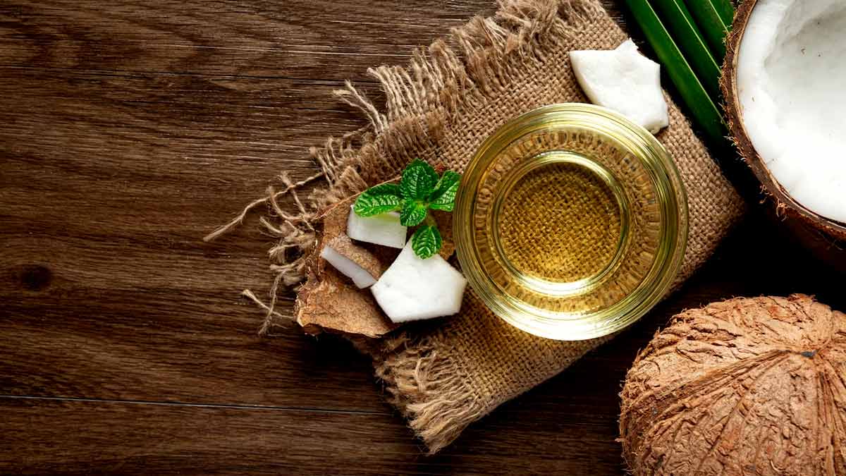 Tips To Moisturize Hand And Feet In Summer