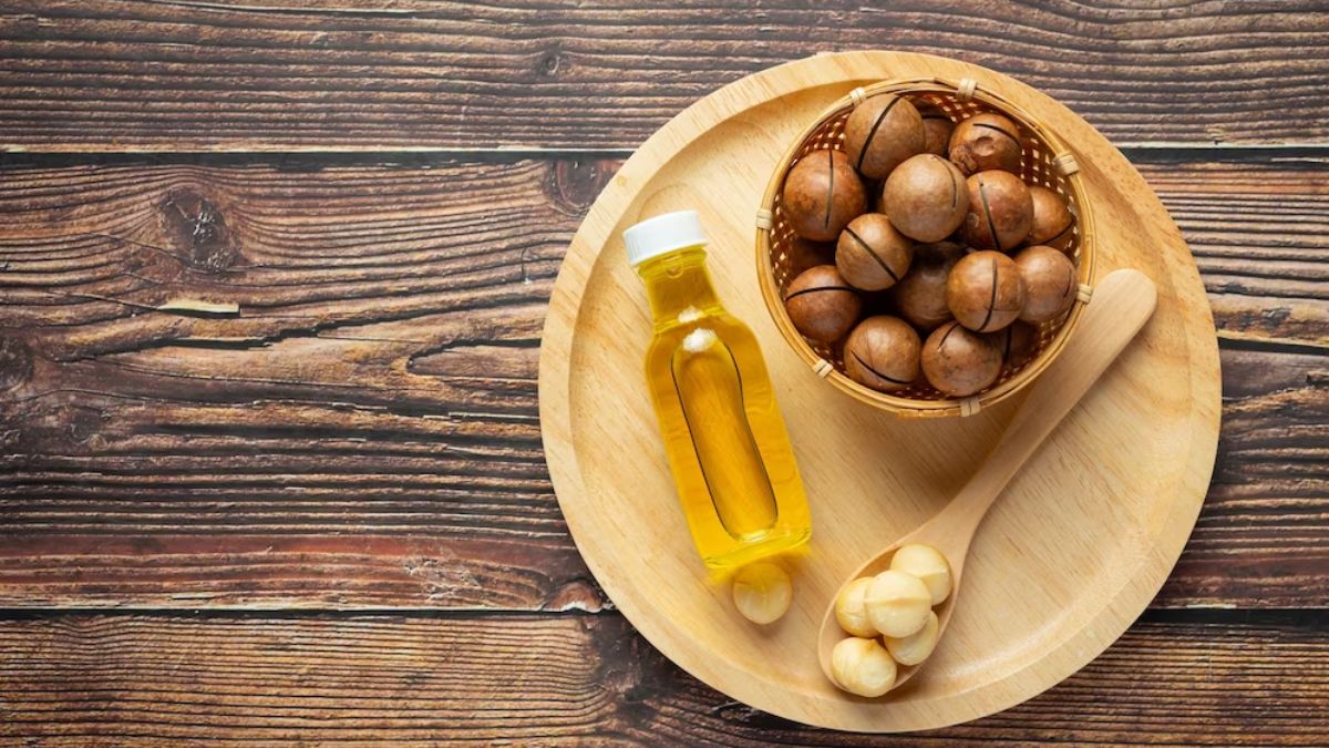 How To Use Castor Oil For Pimples