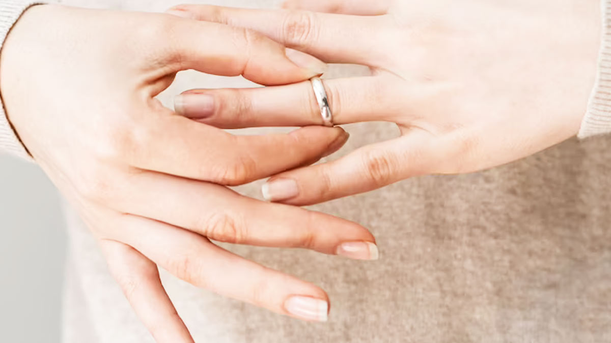 finger infection treatment