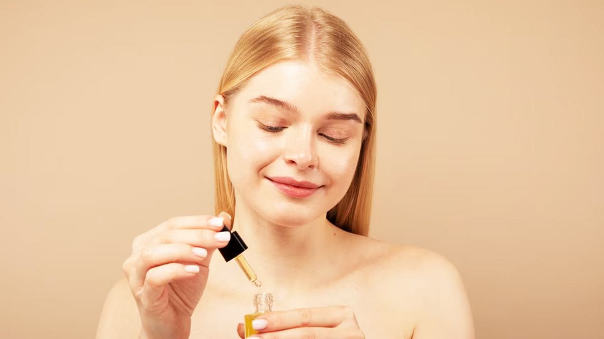 Coconut Oil Benefits For Lips In Hindi