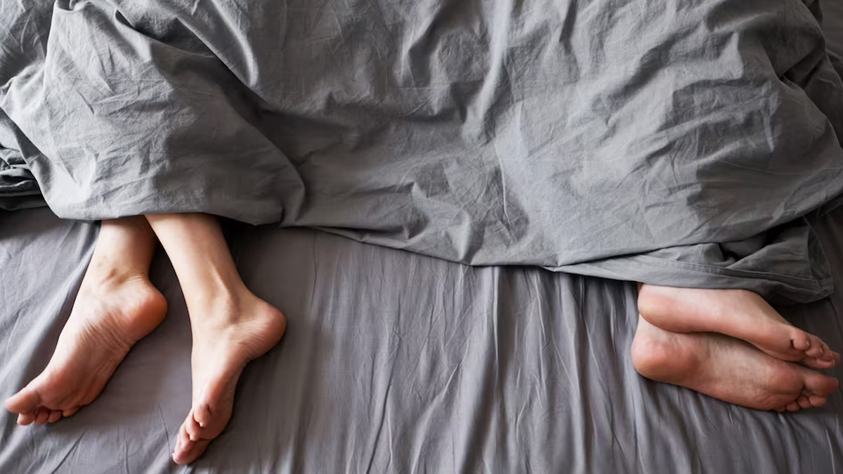 Sleep-Divorce-Trend-ins1