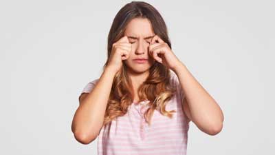 Pollution Can Cause Dry Eyes: Here's How to Protect Your Eyes