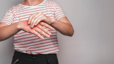 Dealing With Arthritis? Here Are 7 Ways To Manage Your Symptoms Without Medication