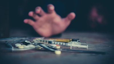 Understanding Drug Tolerance: Expert Explains When Medications Lose Their Effectiveness