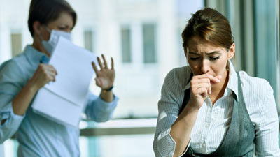 World Pneumonia Day 2023: Is Pneumonia Contagious? Doctor Answers