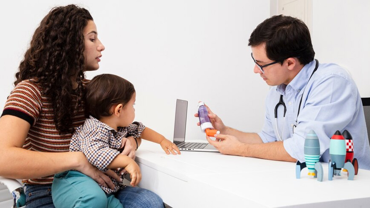 Importance Of Having A Family Doctor In Hindi: