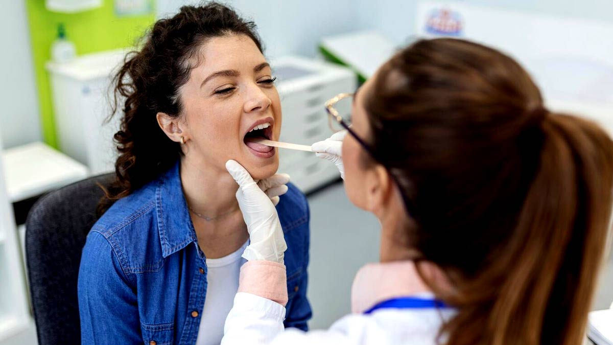 How To Self-Detect Signs Of Oral Cancer: Prevention Tips By Expert