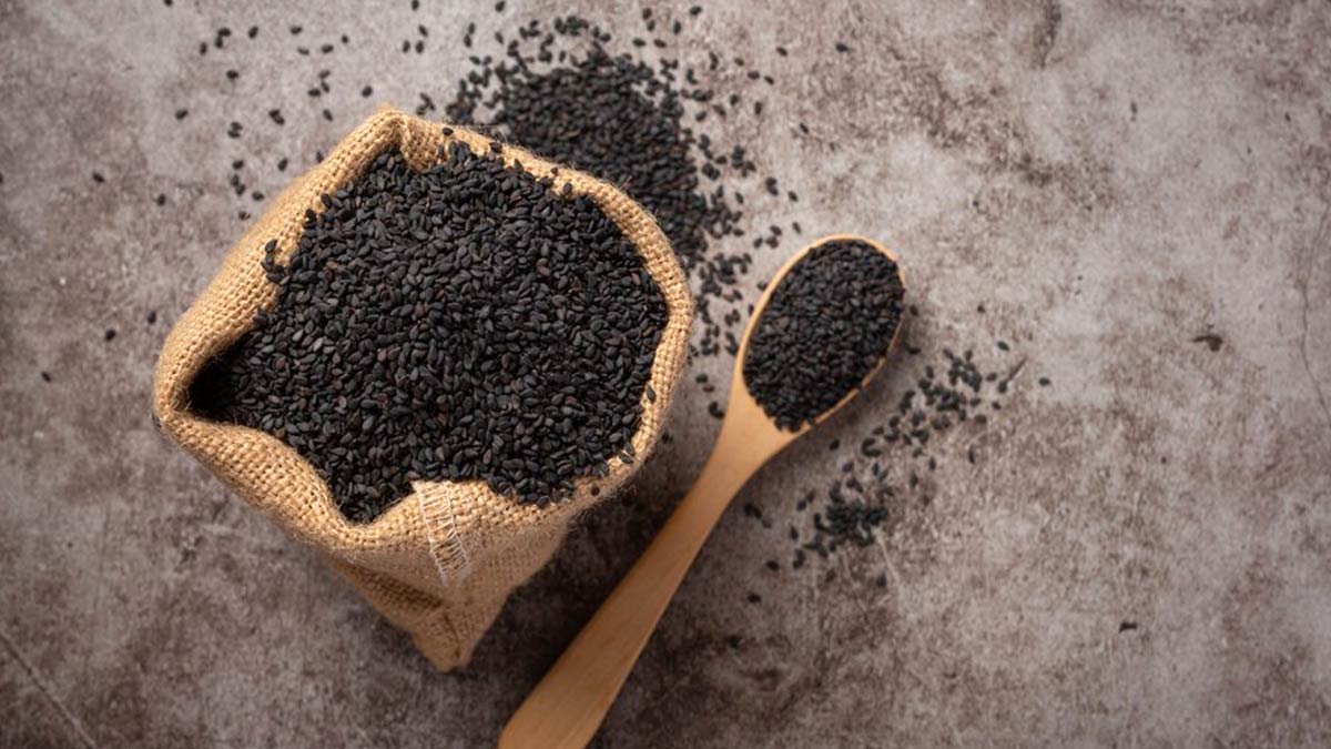 Health Benefits Of Consuming Black Sesame Seeds