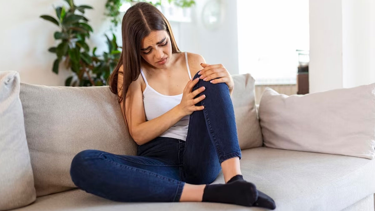 Symptoms Of Endometriosis-Related Leg Pain: Why It Occurs And How To Treat It 