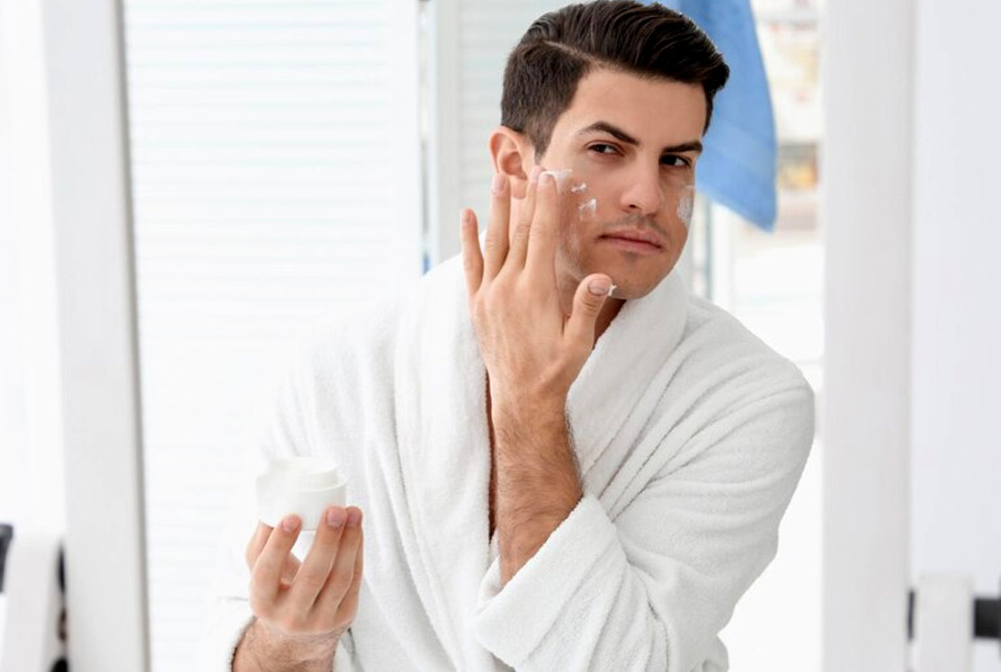 Why Should Men Apply Moisturiser