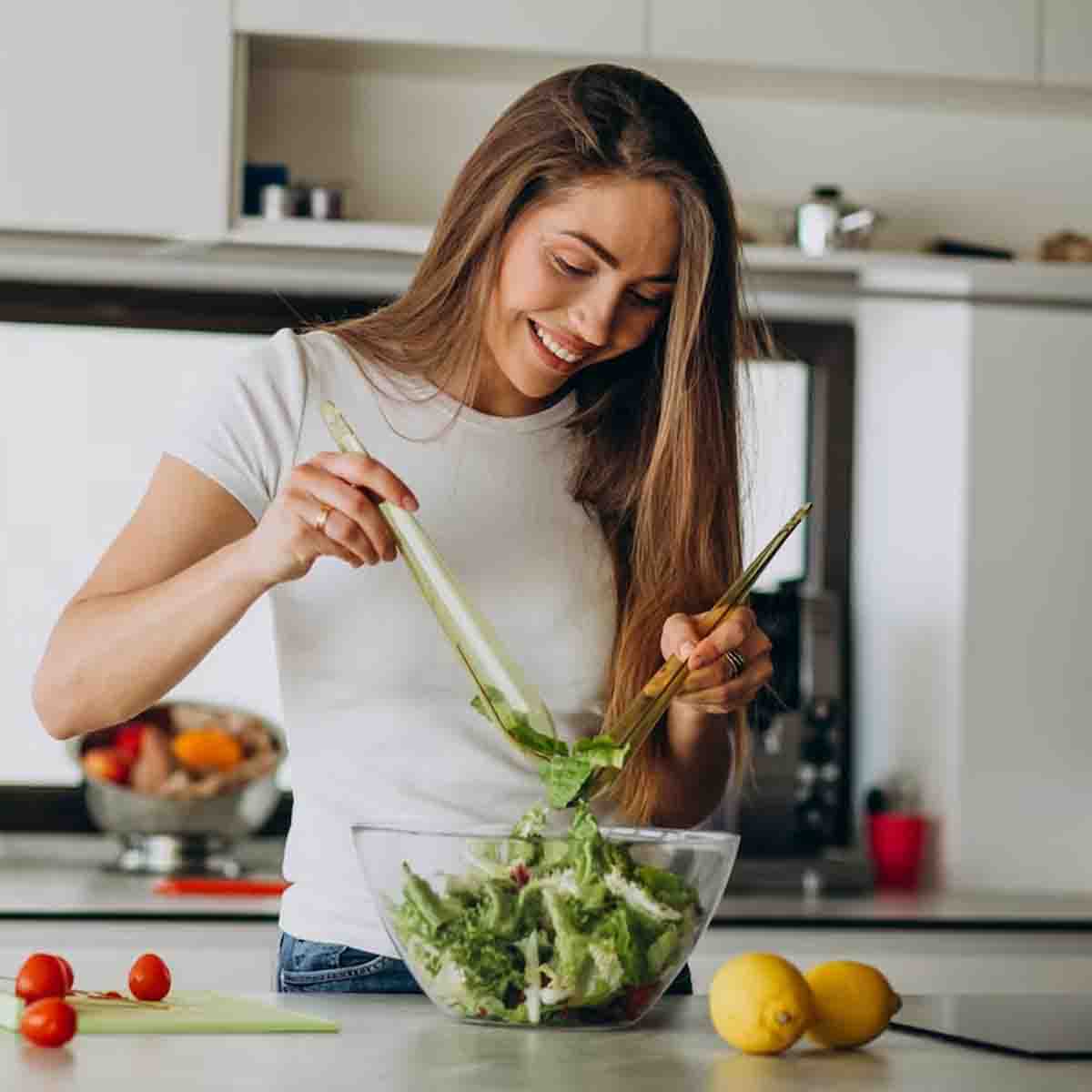 foods to eat first thing in the morning for a healthy start