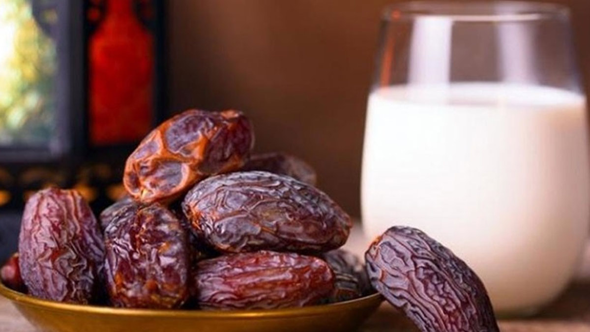 dates with milk
