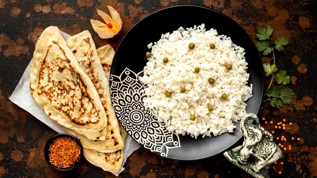 Confused Between Roti Or Rice For Weight Loss? Read To Know Which Is Better For You