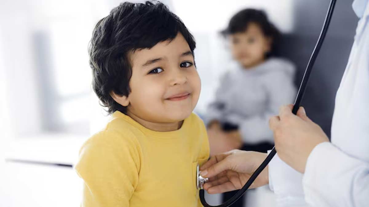 risk factor of hypertension in kids in hindi