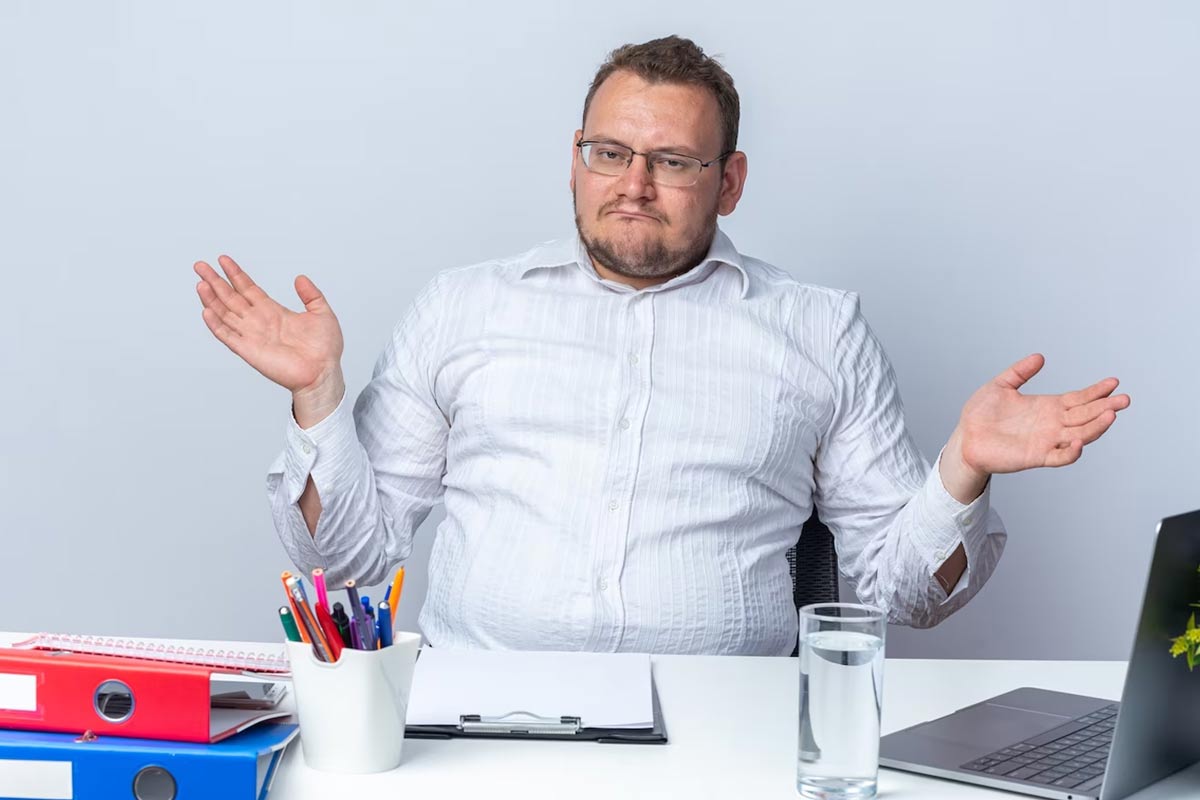 Weight Gain Reasons in the Workplace and Tips to Control It