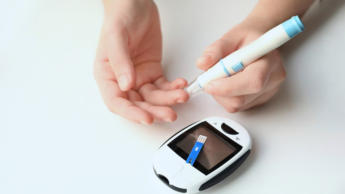 Doctor Explains The Role Of High Blood Pressure And Diabetes In Eye Diseases