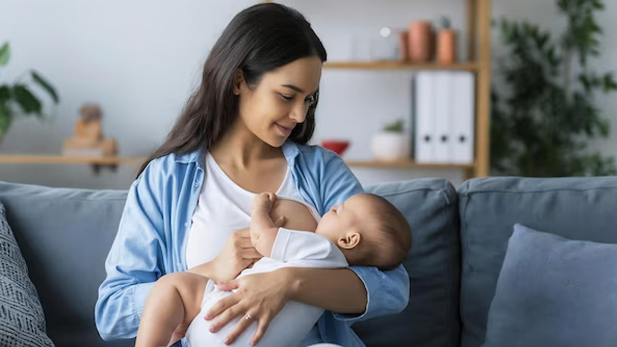 breastfeeding tips in hindi