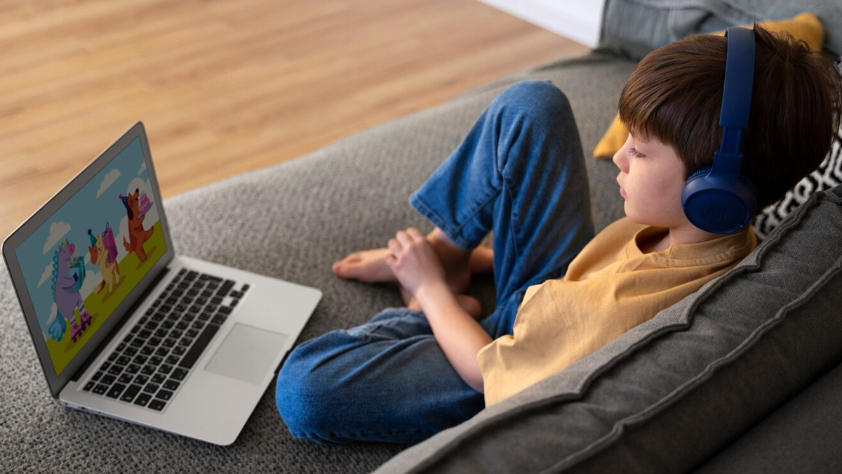 Treatment Of Virtual Autism In Hindi