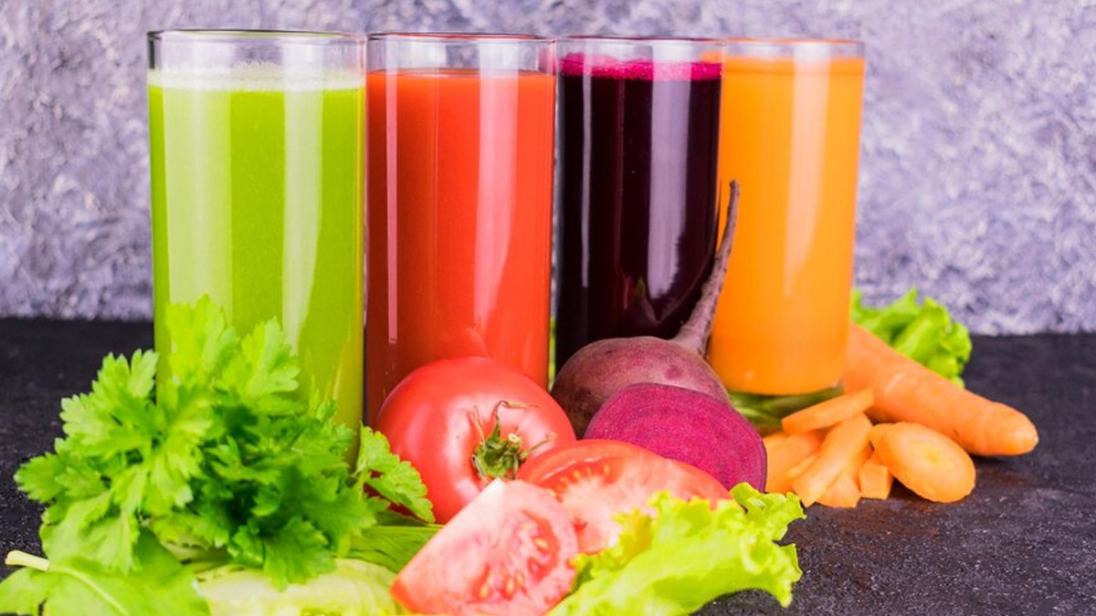 Expert Shares Why You Should Not Juice Vegetables And Fruits Together