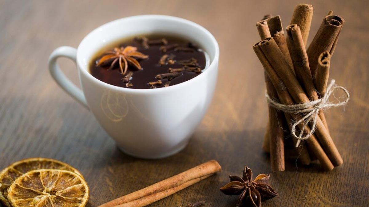Expert Suggests Benefits Of Herbal Teas To Drink After A Heavy Meal