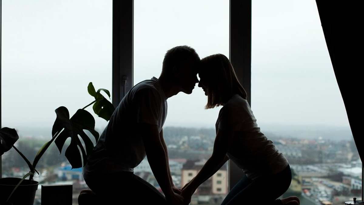 Expert Shares Why Your Partner May Be Emotionally Withdrawn And Tips To Help Them
