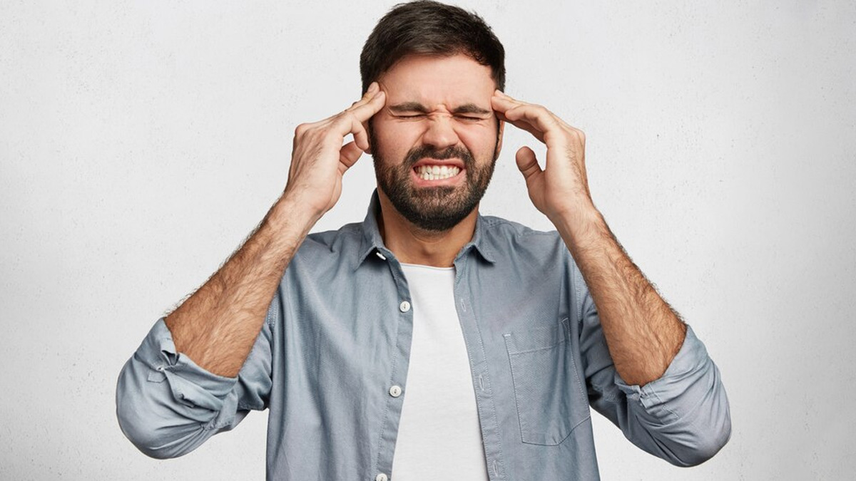 Ischemic Stroke Symptoms in Hindi