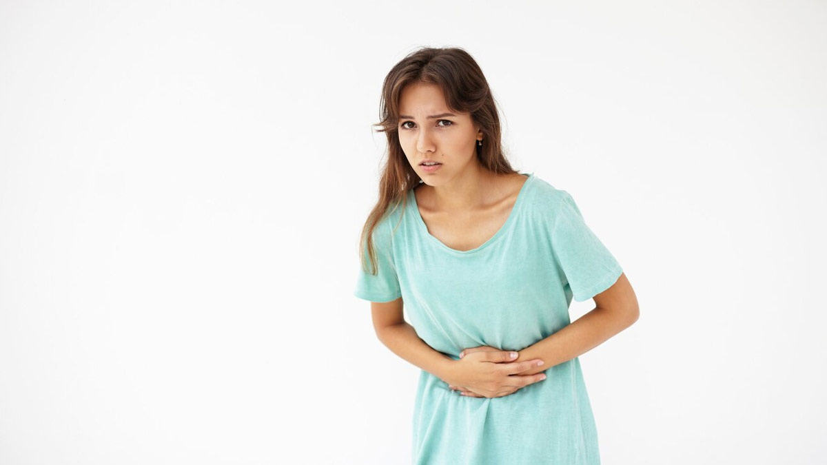 Signs Your Child Is About To Start Their First Period In Hindi