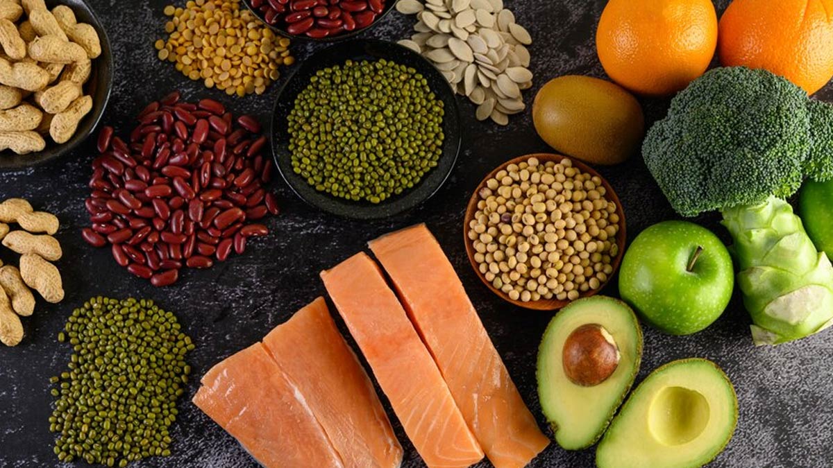 Man Swallows 39 Coins, 37 Magnets For A Zinc Rich Diet, Gets Hospitalised: Here Are Better Alternatives