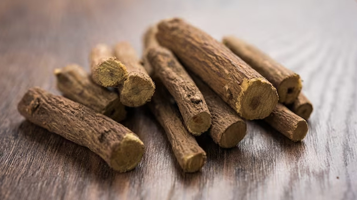 Expert Shares Herbs That Can Help Maintain Healthy Skin During Winter