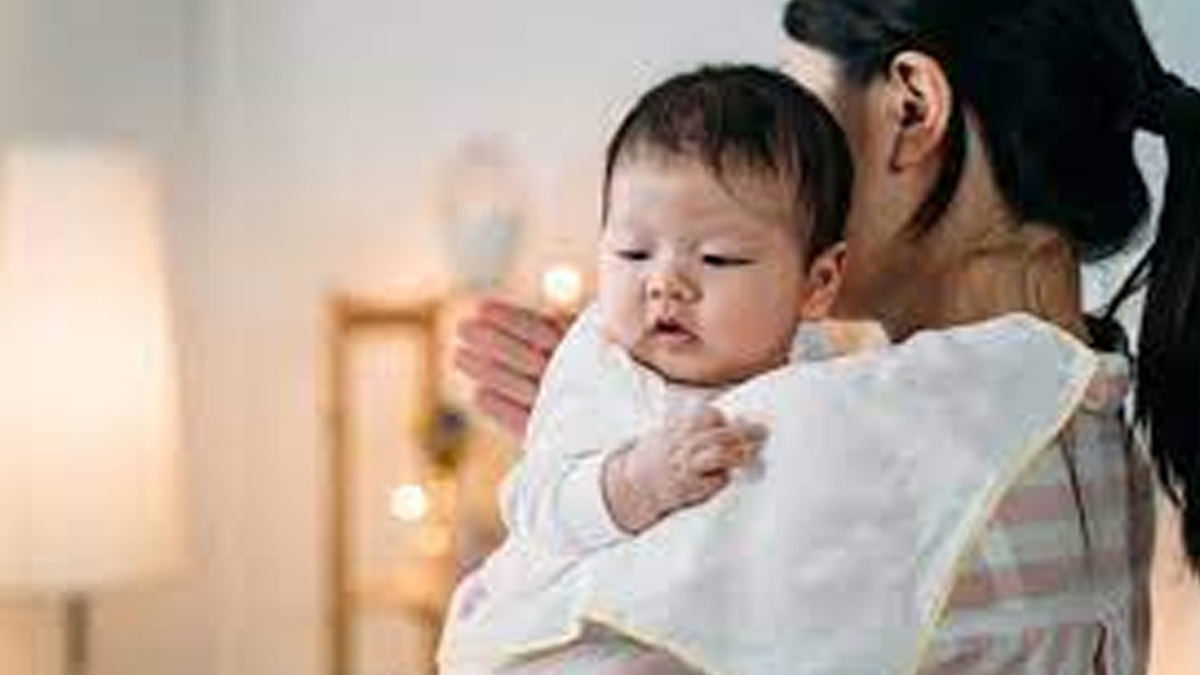 Why-is-it-important-to-burp-a-baby-in-Hindi-ins2