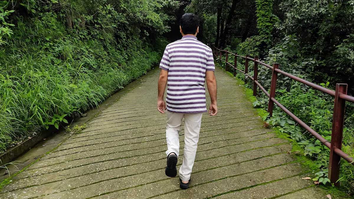 Benefits Of Fart Walk: A Surprisingly Effective Way to Boost Digestion?