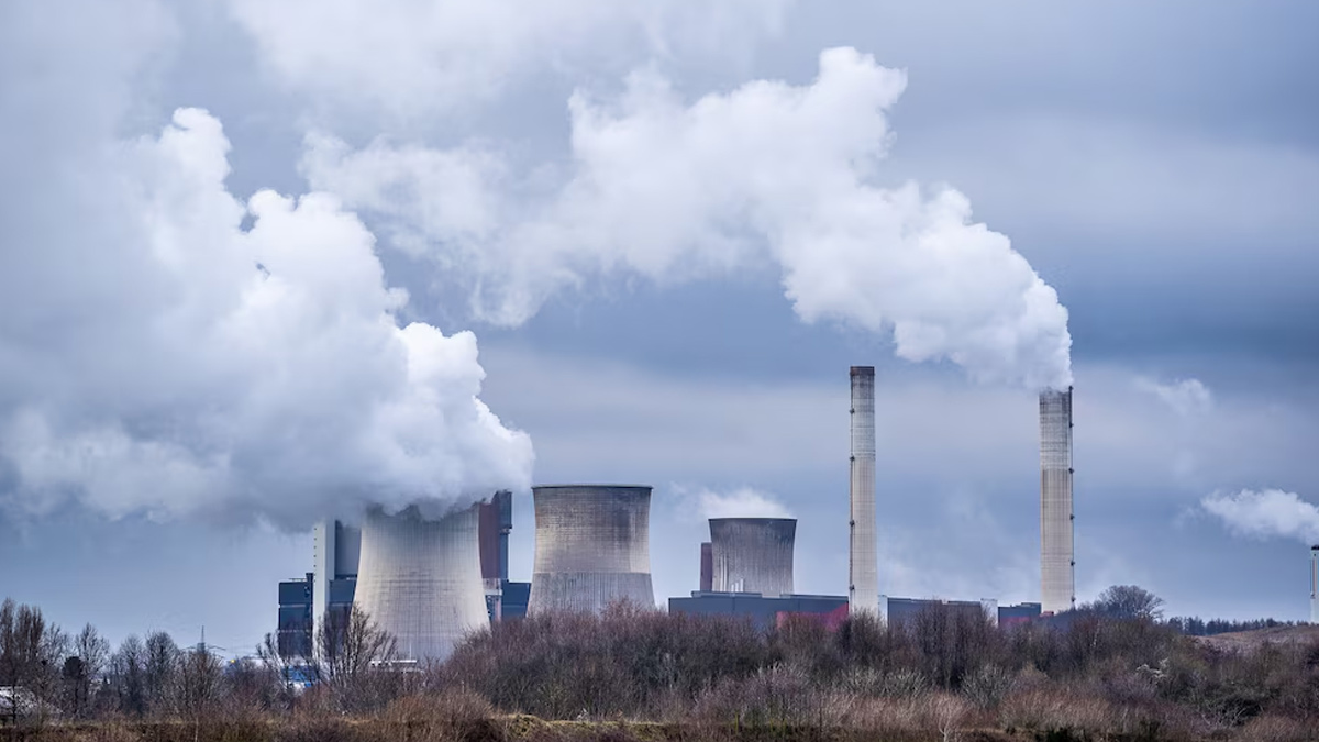 Other Risk Factors Beyond Smoking Cigarettes That Increase Chances Of Lung Cancer