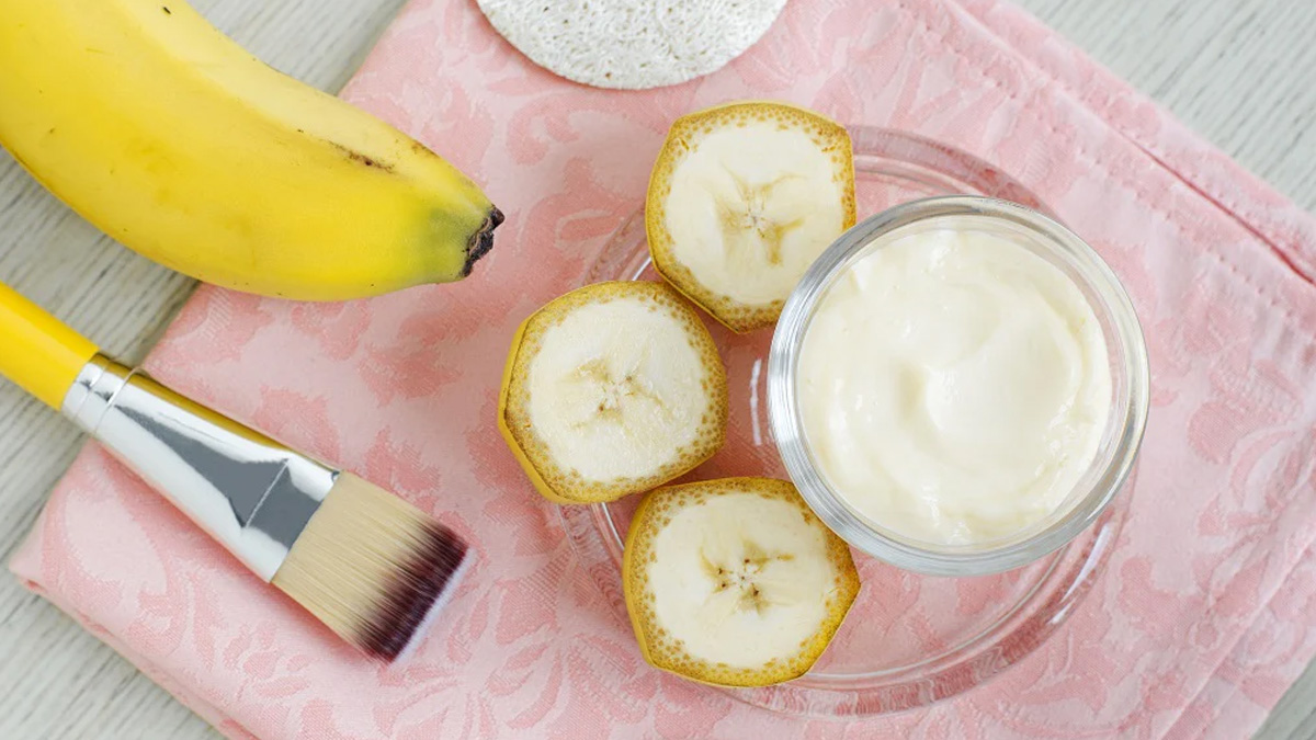 banana and shea butter hair pack
