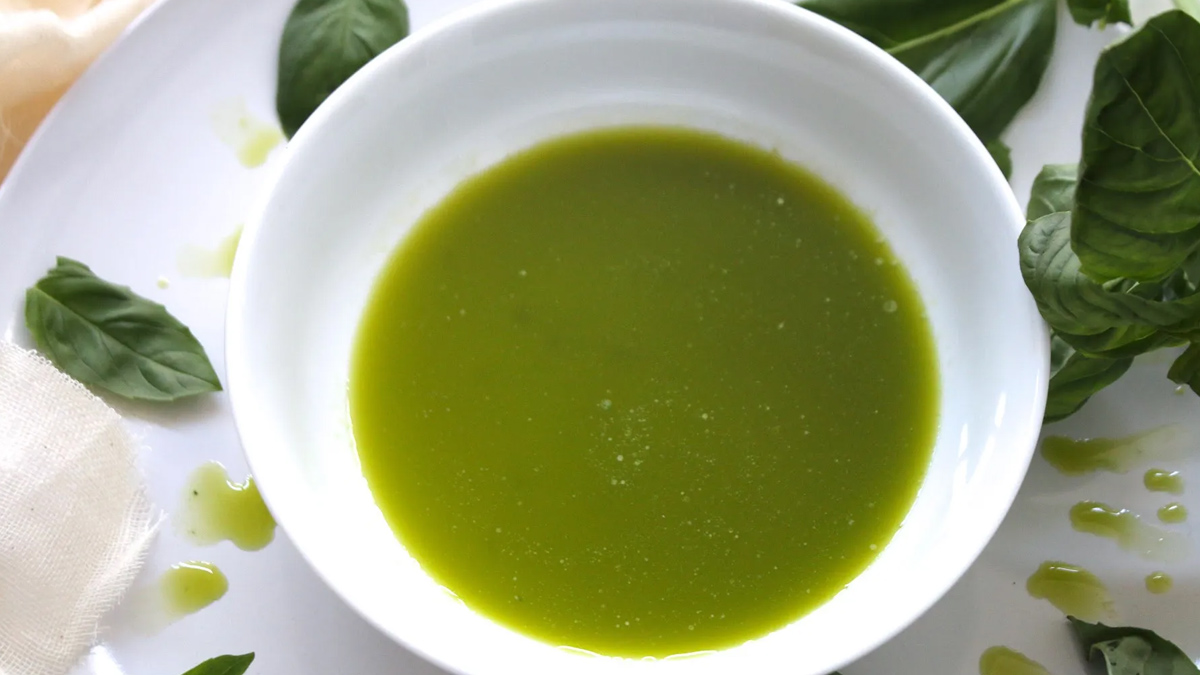 sudden headache treatment with basil oil
