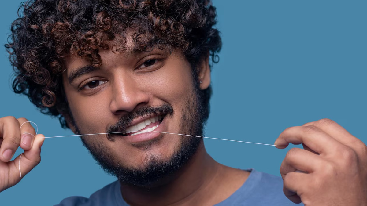 Tips To Reduce Gap Between Teeth Naturally In Hindi