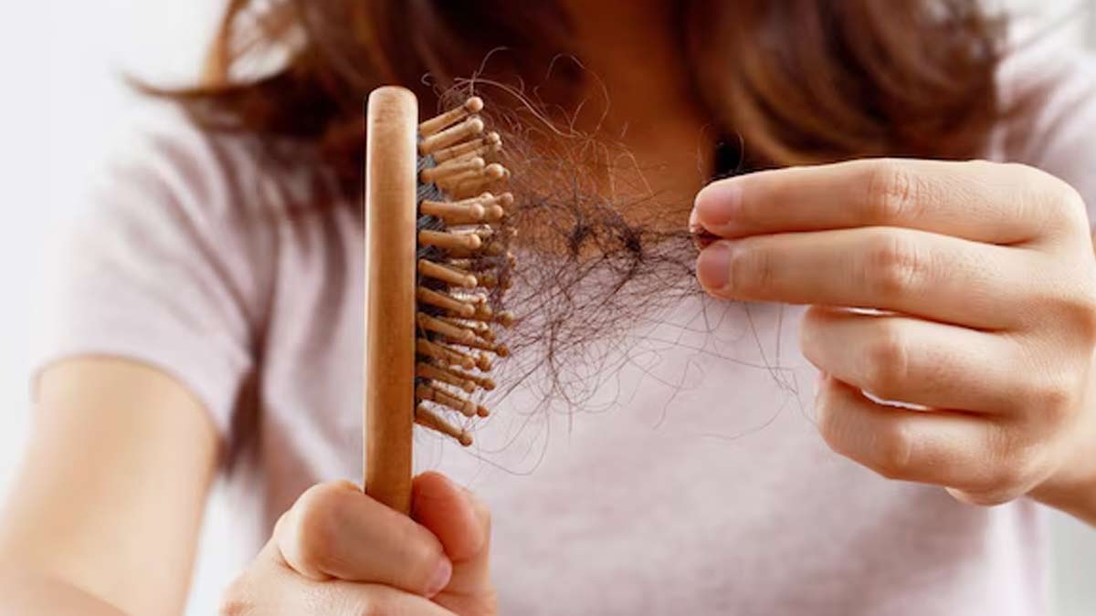 Does Daily Hair Wash Cause Hair Loss In Hindi