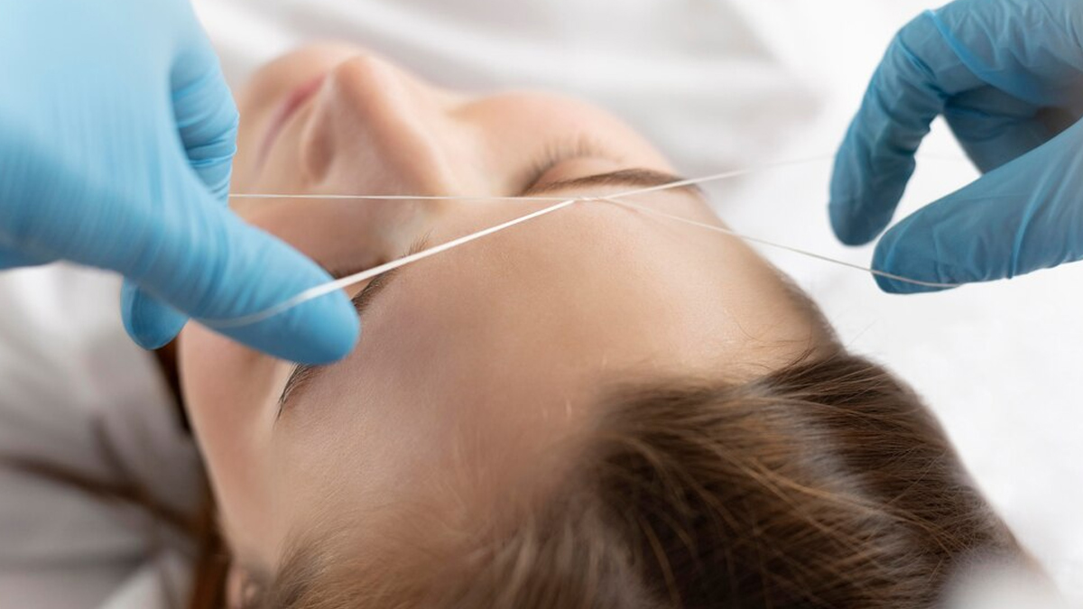 Does Face Waxing Make Your Skin Loose? Here’s What Dermatologist Says