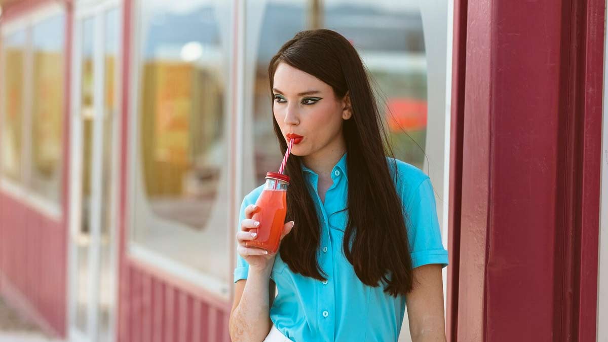 Benefits Of Drinking Litchi Juice In Hindi