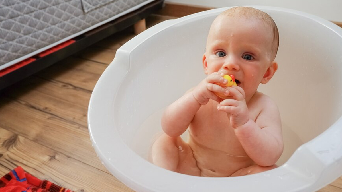 breast-milk-bath-ins2