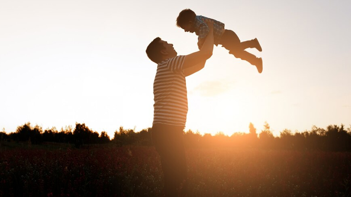 Expert Shares How Positive Parenting Can Empower Your Kids To Be Independent And Confident