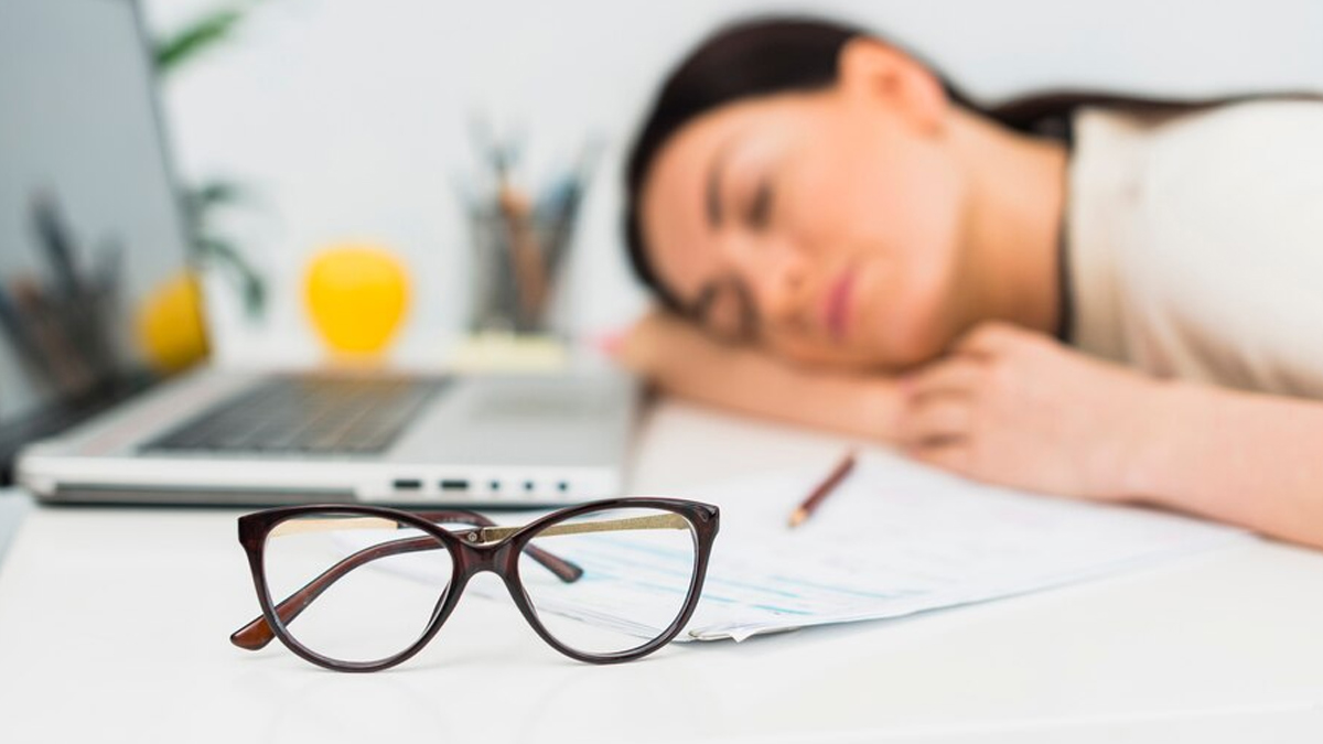 Expert Shares Outcomes Of Poor Work-Life Balance And Lack Of Sleep, Tips To Break The Loop