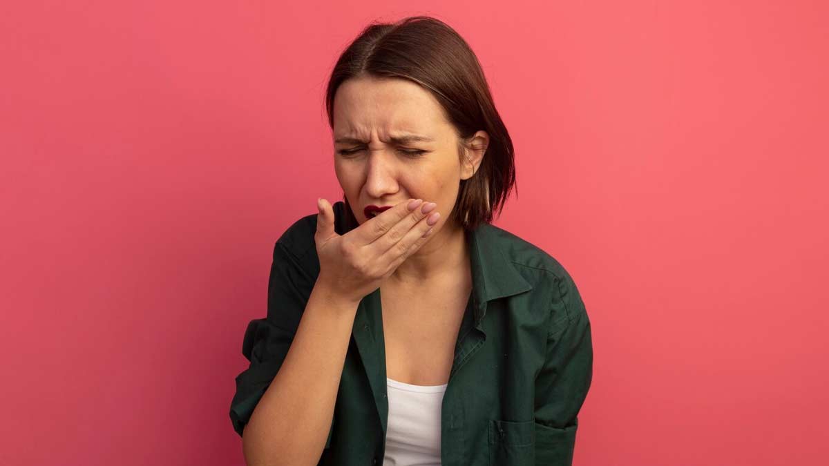 eart Attack Symptoms in Theeth and Gums in Hindi