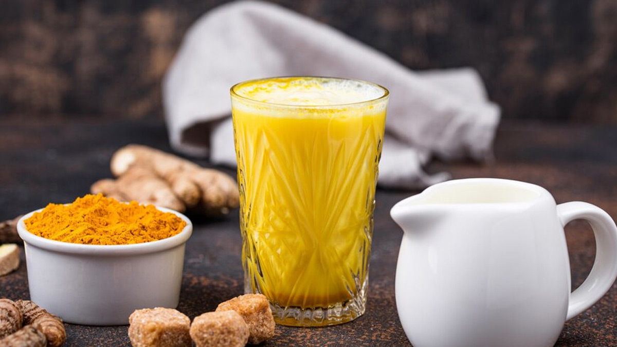 Expert Shares How Turmeric Tea On Empty Stomach Can Help Boost Kidney Health