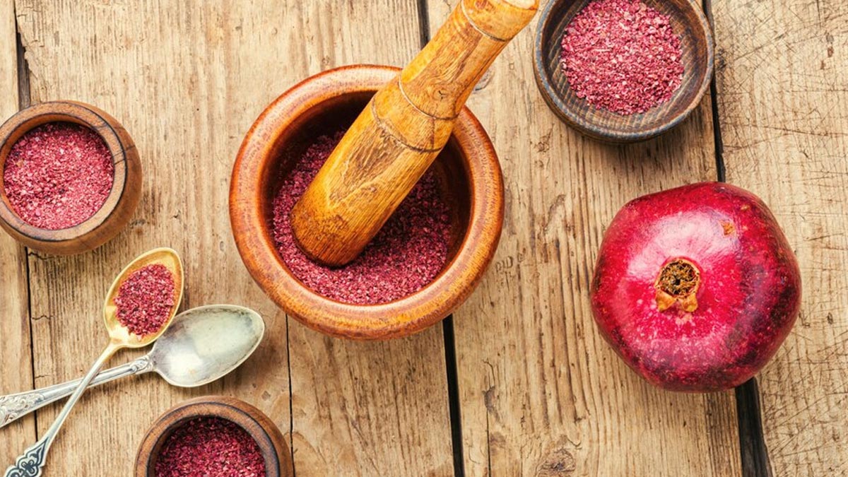Pomegranate peel powder