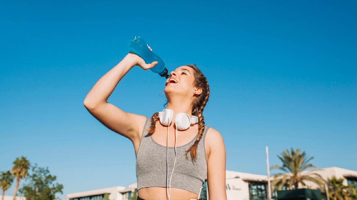 Here’s Why You Should Drink Hot Water After Exercising