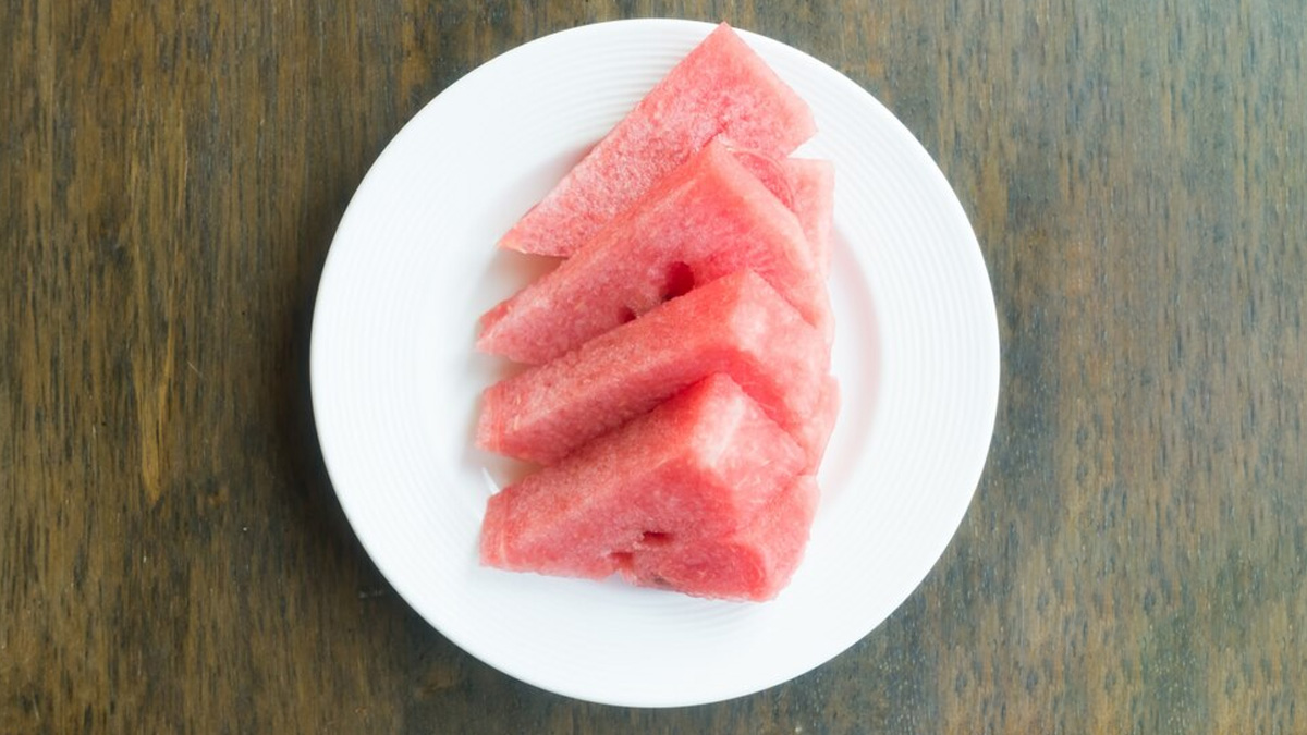 Netizens Find Watermelons Adulterated By Artificial Colours: Here Are FSSAI Guidelines To Check Contamination