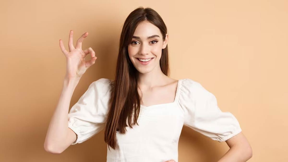 energetic women in navratri