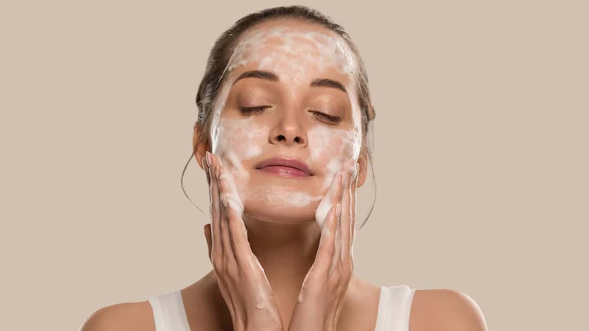 Right Way To Cleanse Skin