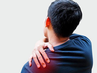 8 Home Remedies for Neck and Shoulder Pain