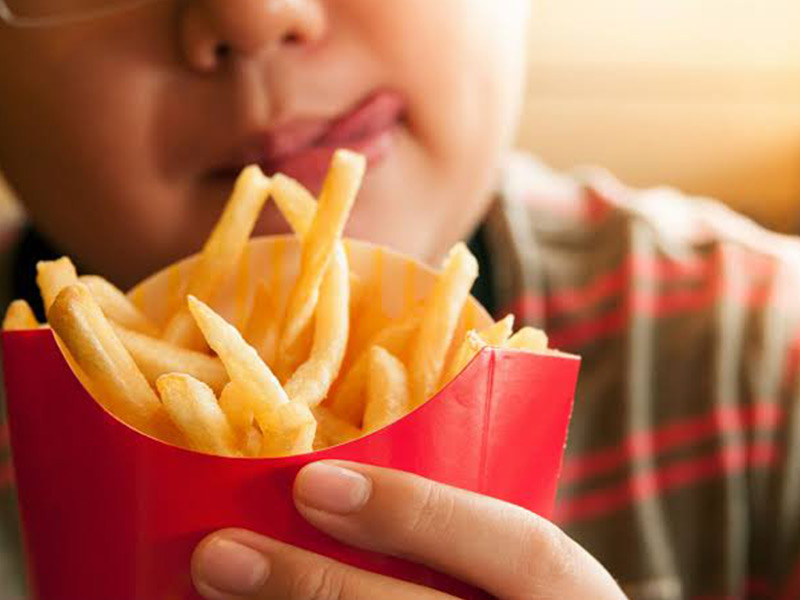 7 Tips To Deal With Childhood Obesity 
